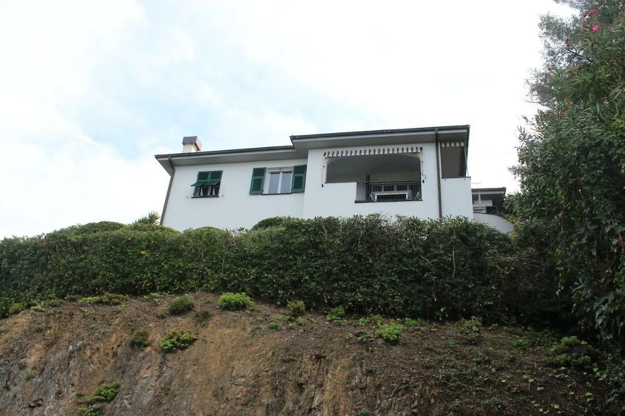 Villa Panoramica Lavagna 0*,